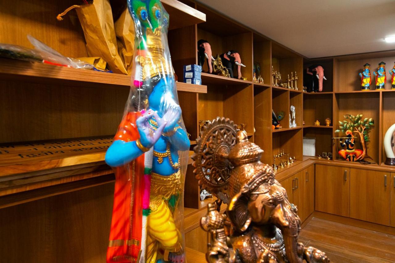 Harivaram Yuga กูรูวาเยอร์ ภายนอก รูปภาพ